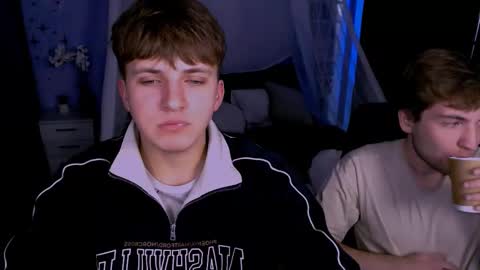 Travis online show from 11-19-25, 08:20