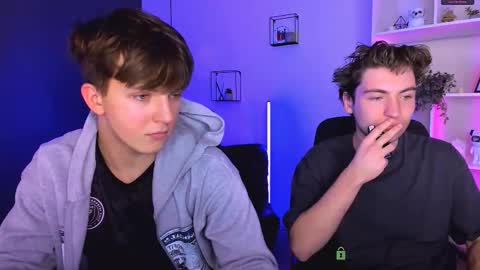 Snapshot of travis_wolf_ chatting on 02-01-26, 09:41 Travis online show from 02-01-26, 09:41