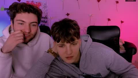 Snapshot of travis_wolf_ chatting on 02-15-26, 09:41 Travis online show from 02-15-26, 09:41