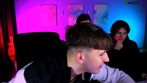 Snapshot of travis_wolf_ chatting on 02-16-26, 09:38 Travis online show from 02-16-26, 09:38