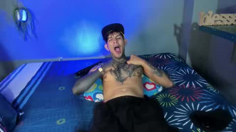 TRAV - INDEPENDENT MODEL online show from 09-13-25, 08:03