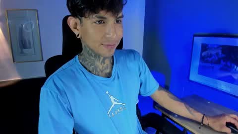 TRAV - INDEPENDENT MODEL online show from 11-27-25, 03:08