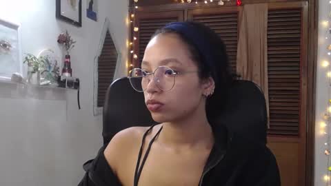 Emily online show from 01-21-25, 03:21