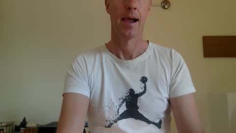 Snapshot of trebo00788 chatting on 09-14-25, 08:24 trebo00788 online show from 09-14-25, 08:24