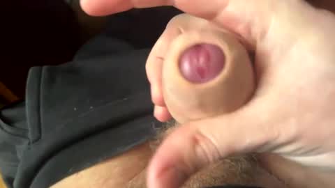 Snapshot of tree553 chatting on 03-11-25, 03:45 tree553 online show from 03-11-25, 03:45