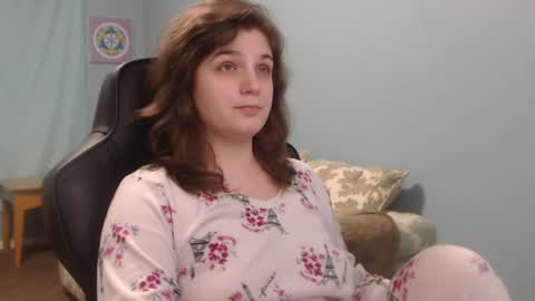 TreeJeanne online show from 12-31-24, 02:51