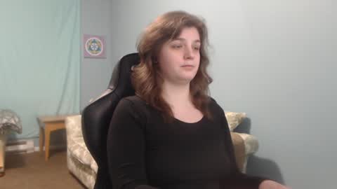 TreeJeanne online show from 01-18-25, 02:55