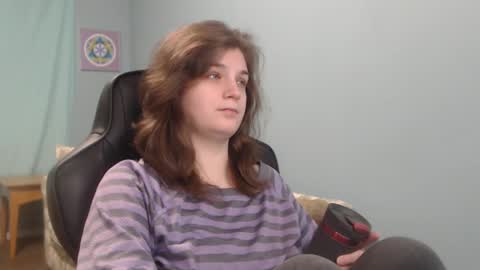 TreeJeanne online show from 02-16-25, 01:27