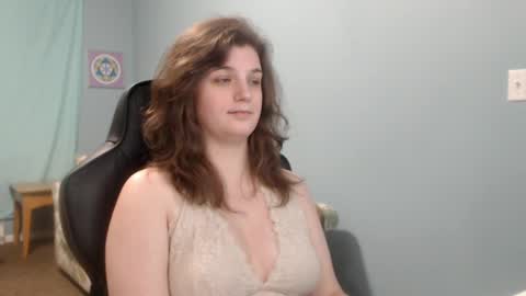 TreeJeanne online show from 02-19-25, 01:06