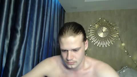 Sarah And Jon online show from 01-15-25, 03:11