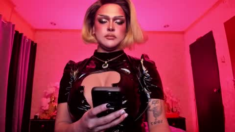 Jade online show from 01-27-25, 09:33