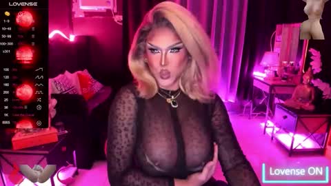 Jade online show from 10-13-25, 01:22