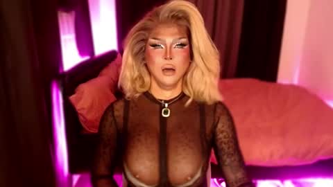 Jade online show from 12-14-25, 08:41