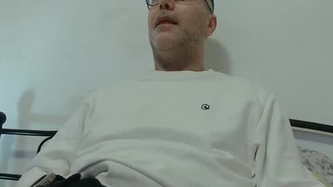 Snapshot of trevido4u chatting on 02-03-25, 04:46 trevido4u online show from 02-03-25, 04:46