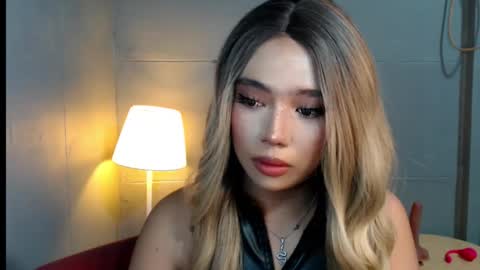 trexie_fucks15 online show from 11-12-25, 06:03