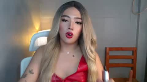 trexie_fucks15 online show from 12-15-25, 12:53