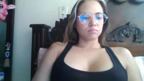 triana_bell online show from 01-03-25, 05:31