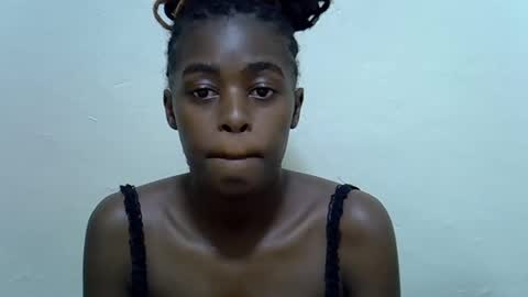 Snapshot of trickle_star chatting on 02-27-26, 12:43 Asteric online show from 02-27-26, 12:43