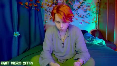 trickykitsune online show from 11-27-25, 01:46