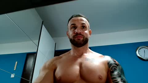 Snapshot of tridentmuscles chatting on 01-09-25, 10:31 tridentmuscles online show from 01-09-25, 10:31