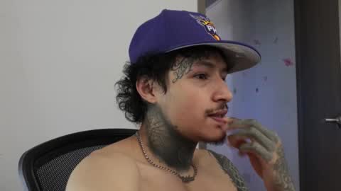 - trieone online show from 09-16-25, 03:57