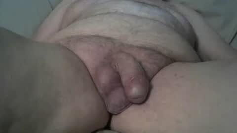 Snapshot of trilew50 chatting on 12-31-24, 06:59 trilew50 online show from 12-31-24, 06:59