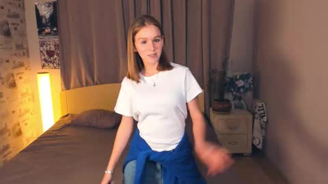 Bubbles online show from 10-14-25, 05:36