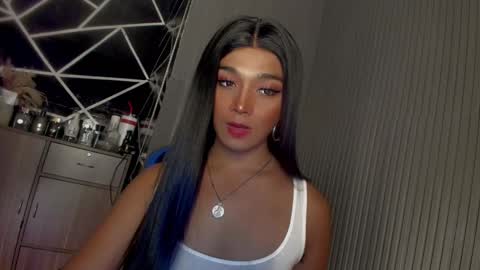 Ms Ella online show from 02-22-25, 12:40