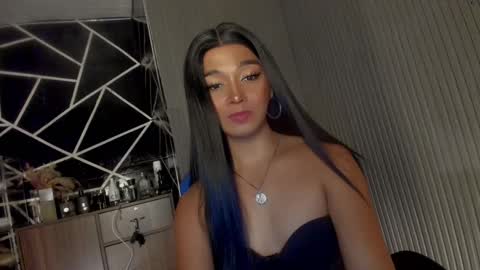 Ms Ella online show from 02-27-25, 07:04