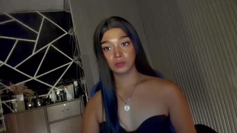 Ms Ella online show from 03-07-25, 06:46