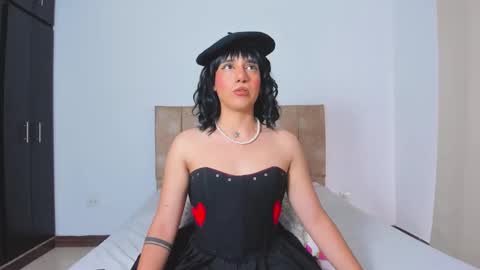 Triny online show from 10-12-25, 01:10