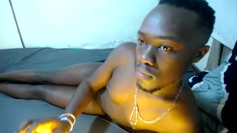 Snapshot of trisboo5 chatting on 01-22-25, 10:26 Trisboo5 online show from 01-22-25, 10:26