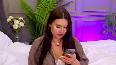 Snapshot of trisha_winslet chatting on 09-23-25, 02:09 trisha_winslet online show from 09-23-25, 02:09