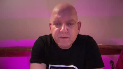 Triton online show from 09-28-25, 02:06