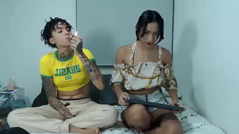 trixiandsuki online show from 09-19-25, 11:16