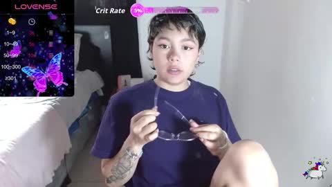 Snapshot of trixie_tangg chatting on 11-14-25, 08:51 Kitty online show from 11-14-25, 08:51