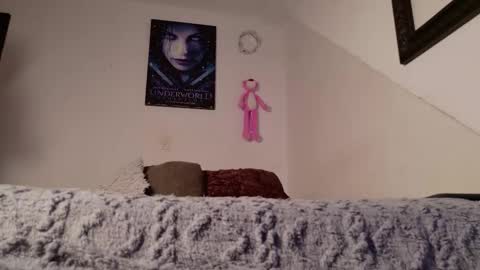 Snapshot of trixx_01 chatting on 12-15-24, 06:07 trixx_01 online show from 12-15-24, 06:07