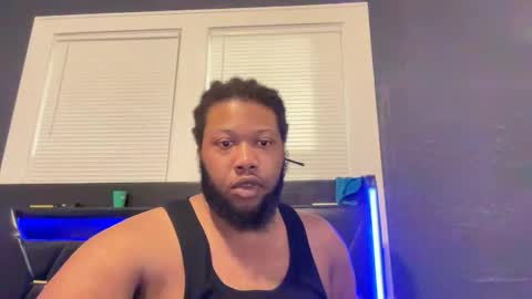 Snapshot of trmdstrong chatting on 10-10-25, 02:32 Trmdstrong online show from 10-10-25, 02:32