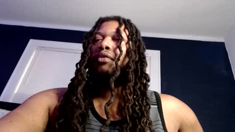 Snapshot of trmdstrong chatting on 12-16-25, 11:43 Trmdstrong online show from 12-16-25, 11:43