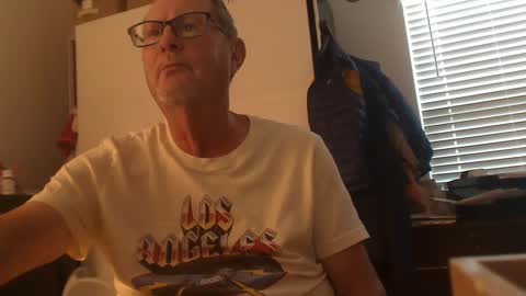 Troffer online show from 09-18-25, 10:12