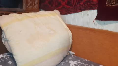 Troncq online show from 02-19-25, 07:06