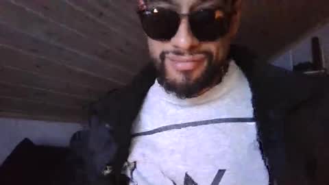 Open minded - Hetro - Male online show from 11-26-25, 02:45