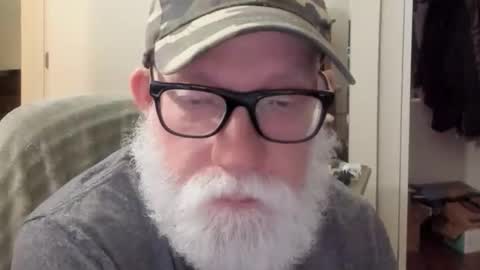 Snapshot of troy49 chatting on 01-11-26, 03:55 troy49 online show from 01-11-26, 03:55