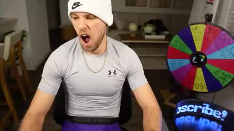 Snapshot of troy_greenxo chatting on 01-11-26, 03:55 Troy Green online show from 01-11-26, 03:55