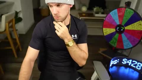 Snapshot of troy_greenxo chatting on 02-08-26, 07:56 Troy Green online show from 02-08-26, 07:56