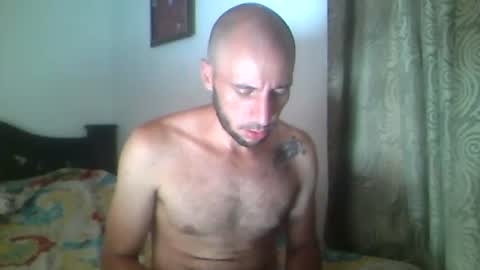 Snapshot of troy_tristan chatting on 10-05-25, 01:53 Troy Tristan online show from 10-05-25, 01:53