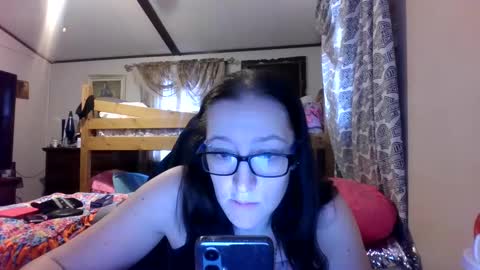 TruckersWifeToBe online show from 12-17-24, 07:04