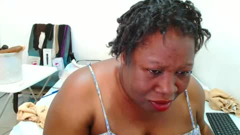 TrueBella30 online show from 09-12-25, 10:04