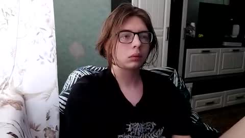 Emilum online show from 03-02-26, 08:32