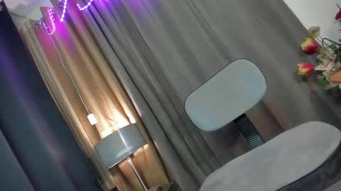 Chloe online show from 02-22-25, 12:29